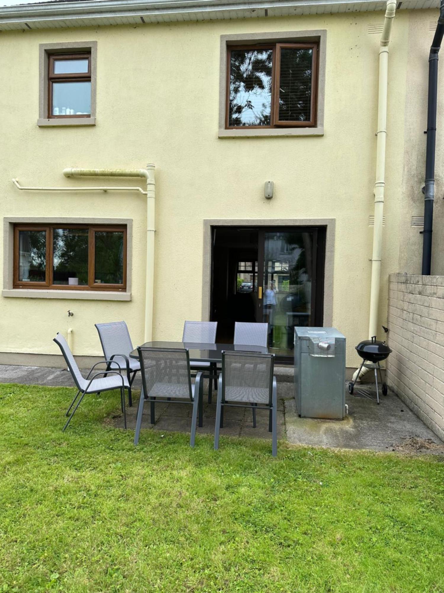 Home Near The River Shannon Rooskey Ngoại thất bức ảnh