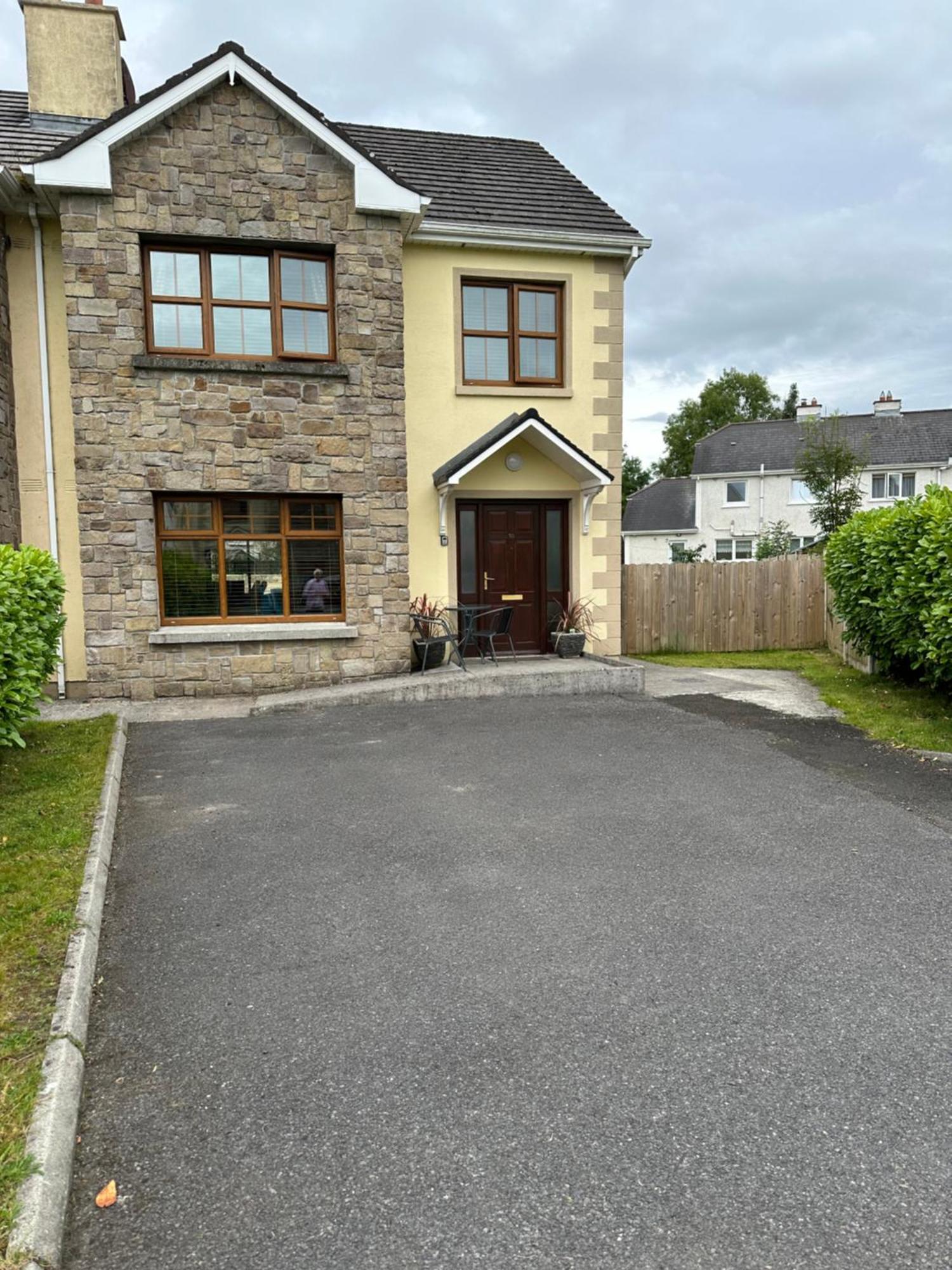 Home Near The River Shannon Rooskey Ngoại thất bức ảnh